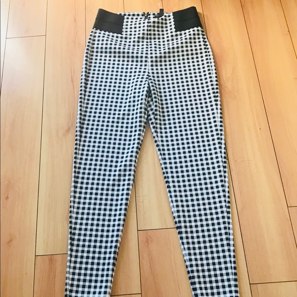 Black and White checkered leggings - Picture 1 of 3
